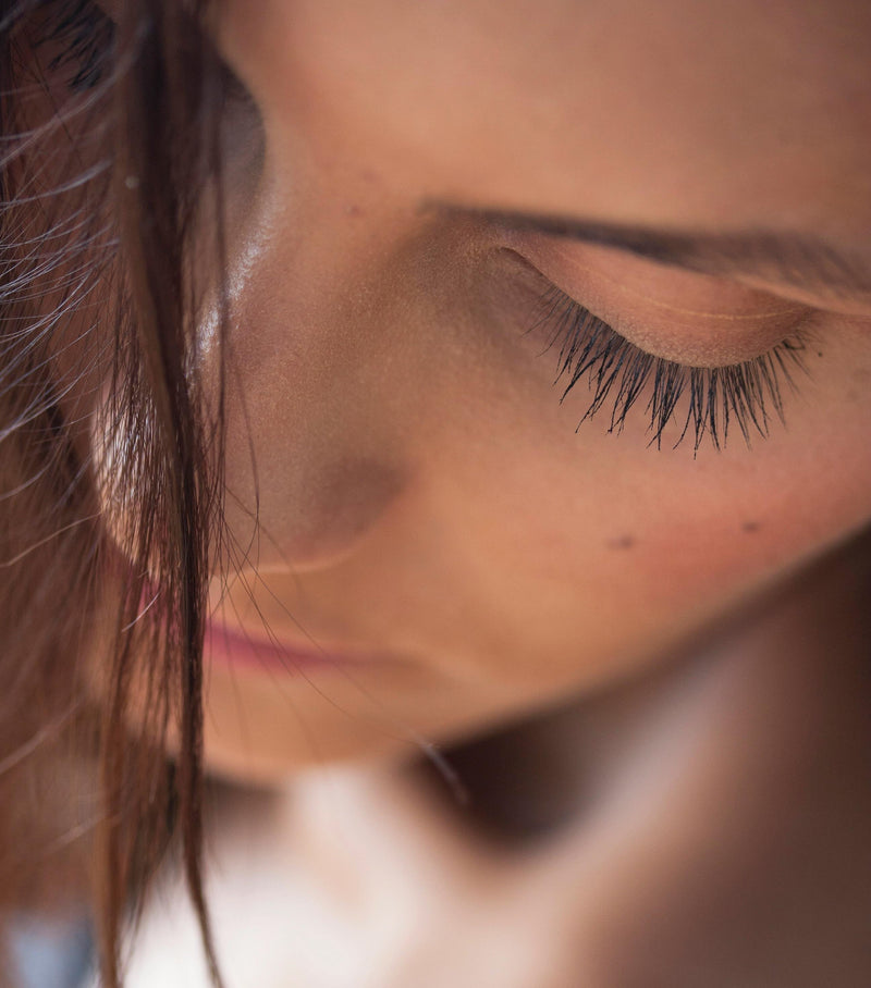 eyelash serum canada