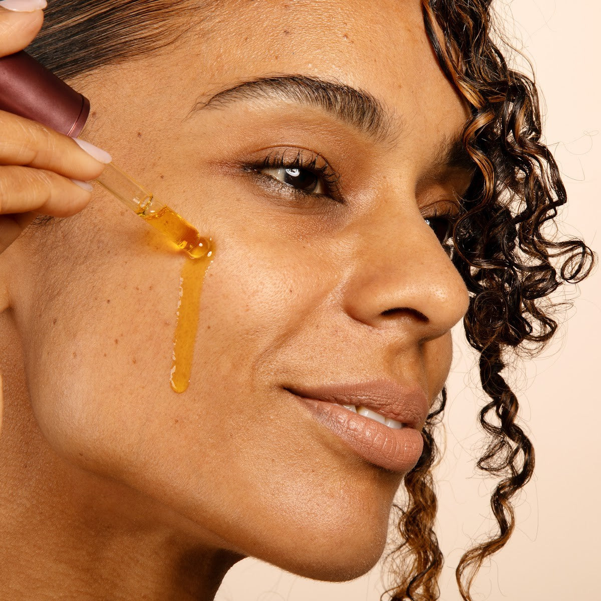 Z 100 Percent Pure Multi-Vitamin + Antioxidants PM Facial Oil - The Green Kiss