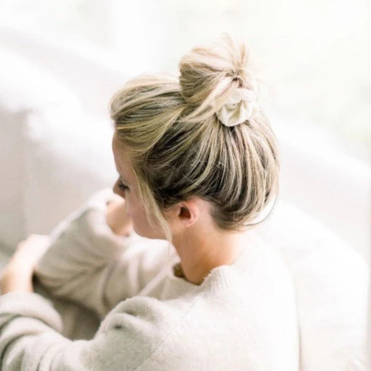 Chelsea King Cashmere Cream Scrunchie - Classic - The Green Kiss