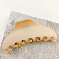 Chelsea King French Claw Crème Matte - Medium