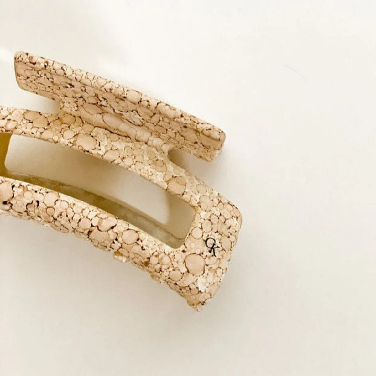 Chelsea King French Cutout Claw Stone Matte