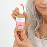 Glow Jar Beauty Hydrating Rose Essence - The Green Kiss