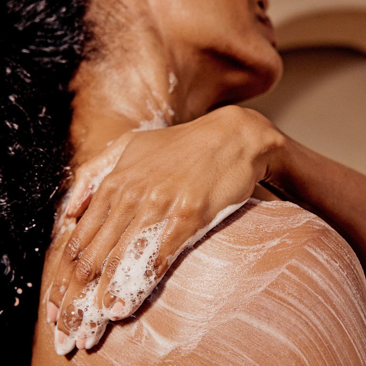 Innersense Organic Beauty Awaken Body Wash - The Green Kiss