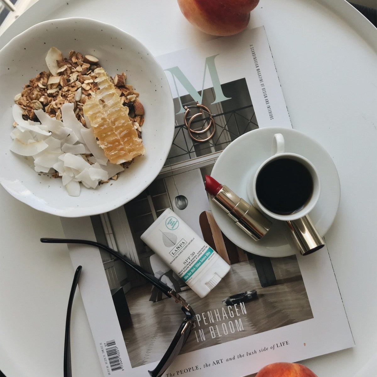 LASPA Tinted SPF50 Ultra Sunscreen Stick