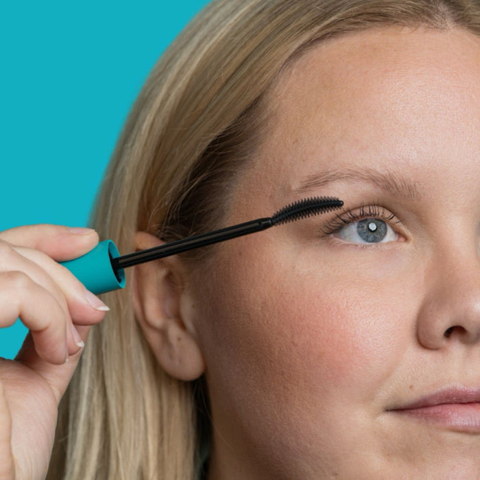 Cheekbone Beauty Uprise Mascara - The Green Kiss