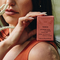 Skwalwen Botanicals Tewín’xw Cranberry Rose Cleansing Facial Bar - The Green Kiss