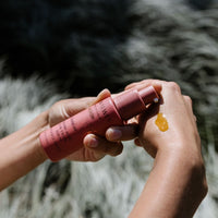 Skwalwen Botanicals Tewin’xw Cranberry Rose Glow Facial Serum - The Green Kiss